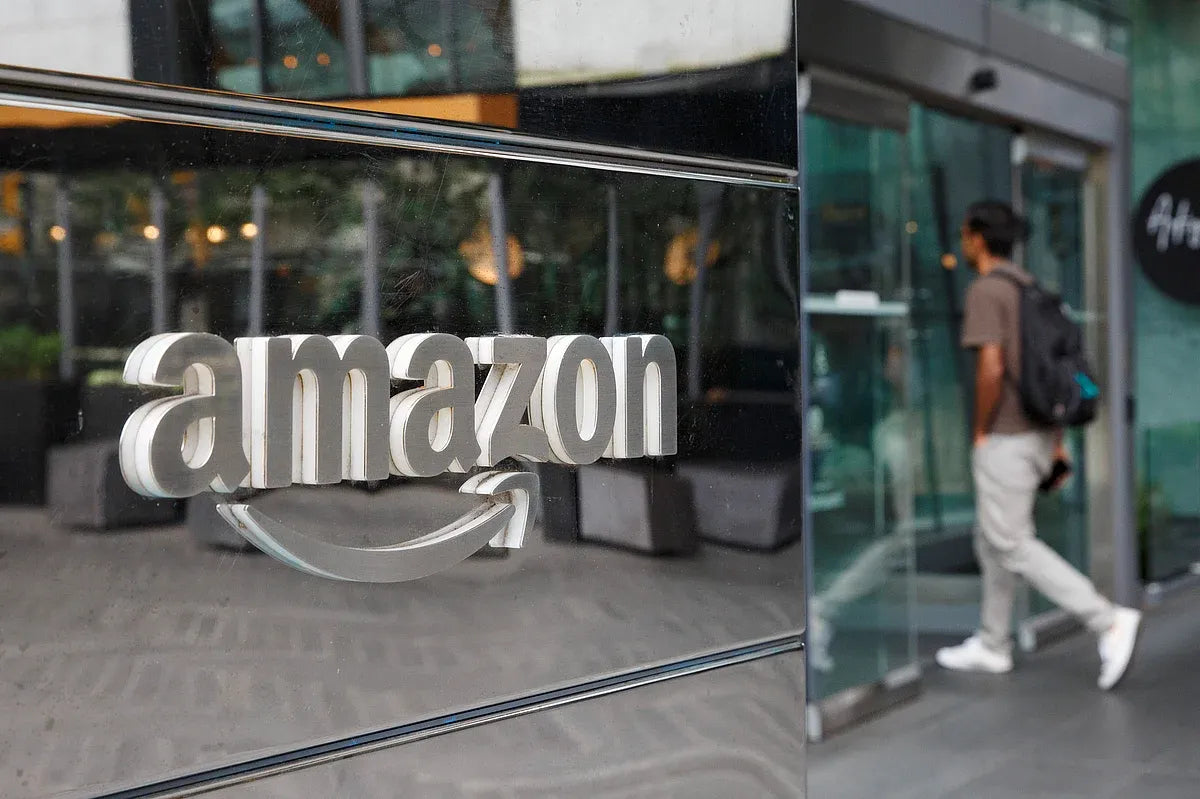 The AI Investment Paradox: Amazon's Challenges Amidst a Tech Boom