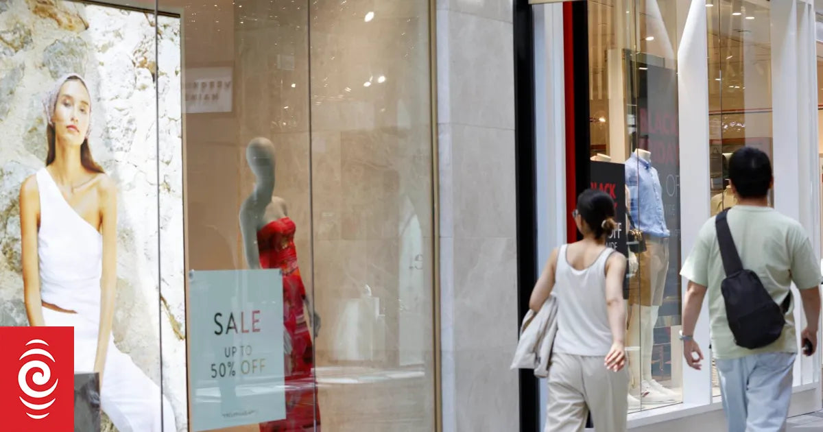 The Psychology Behind Retail Discounts: What Shoppers Need to Know