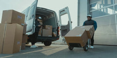 Choosing the Right Logistics Partner: A Critical Decision for E-commerce Success