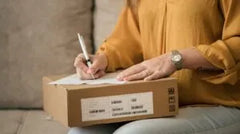 DHL eCommerce UK Partners with ZigZag to Revolutionize International Returns